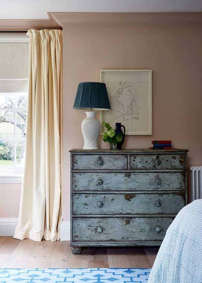  English Country Country House Bedroom. Country House by Nicola Harding and Co.