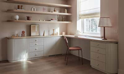  Minimalist Traditional Family Home Children's Room. Lith Hall  by studio.skey.