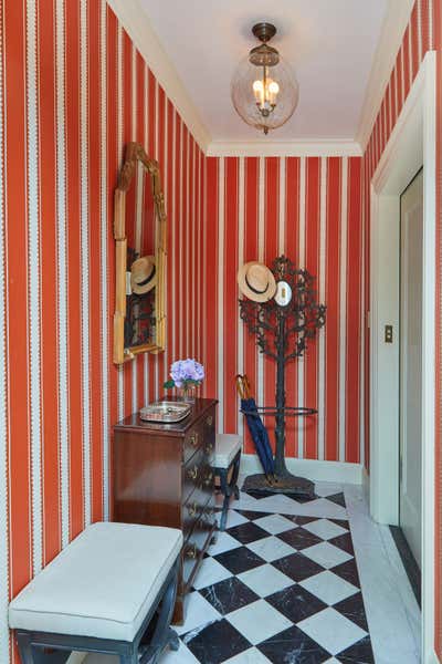  Eclectic Entry and Hall. Upper East Side Apartment by Harry Heissmann Inc..