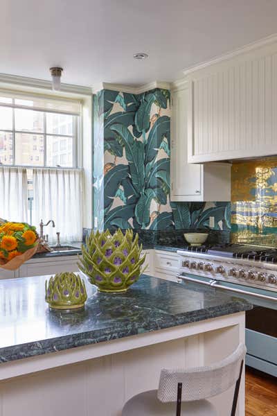  Eclectic Kitchen. Upper East Side Apartment by Harry Heissmann Inc..