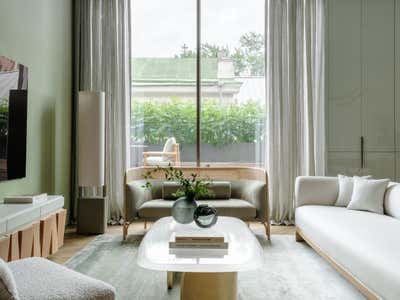  Eclectic Living Room. Modern Apartment where slow living trends meet exquisite designs by O&A Design Ltd.