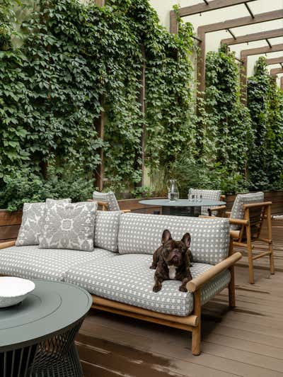  Modern Apartment Patio and Deck. Modern Apartment where slow living trends meet exquisite designs by O&A Design Ltd.