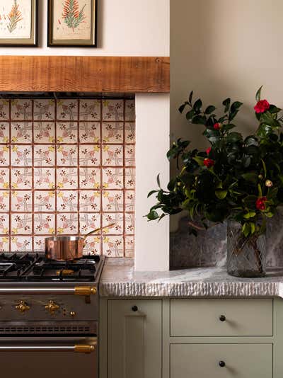  Eclectic Vacation Home Kitchen. San Francisco Pied a Terre by Heidi Caillier Design.