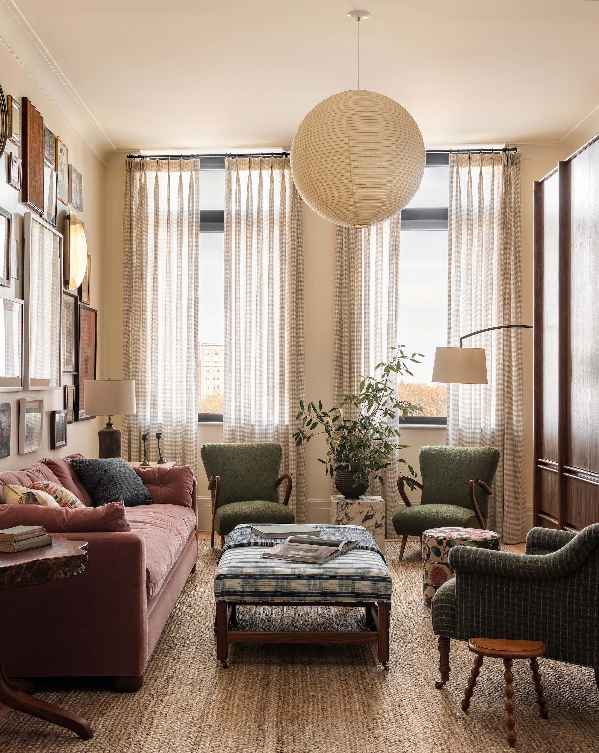 Living Room by Heidi Caillier Design | 1stDibs