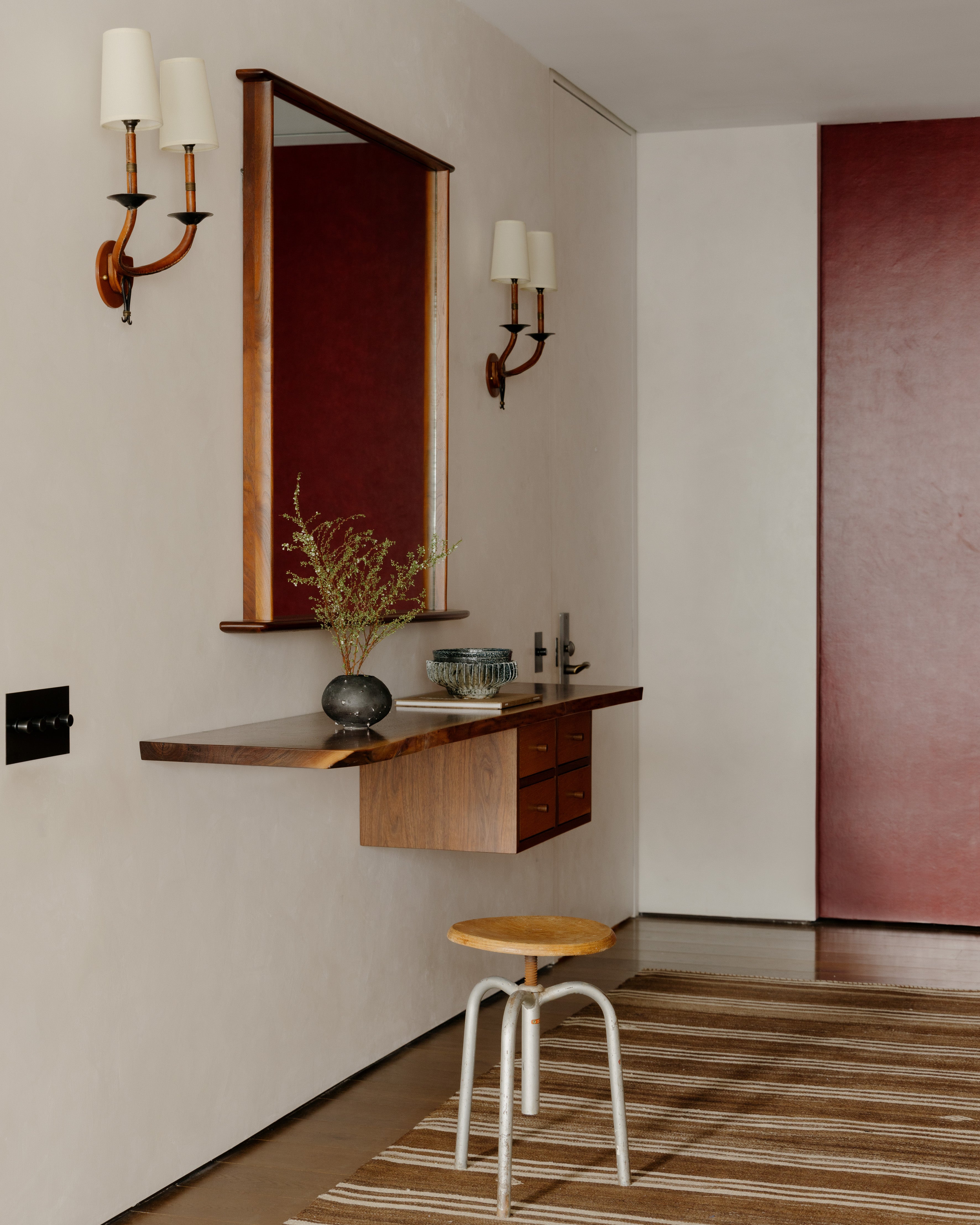 Art Deco Entry and Hall