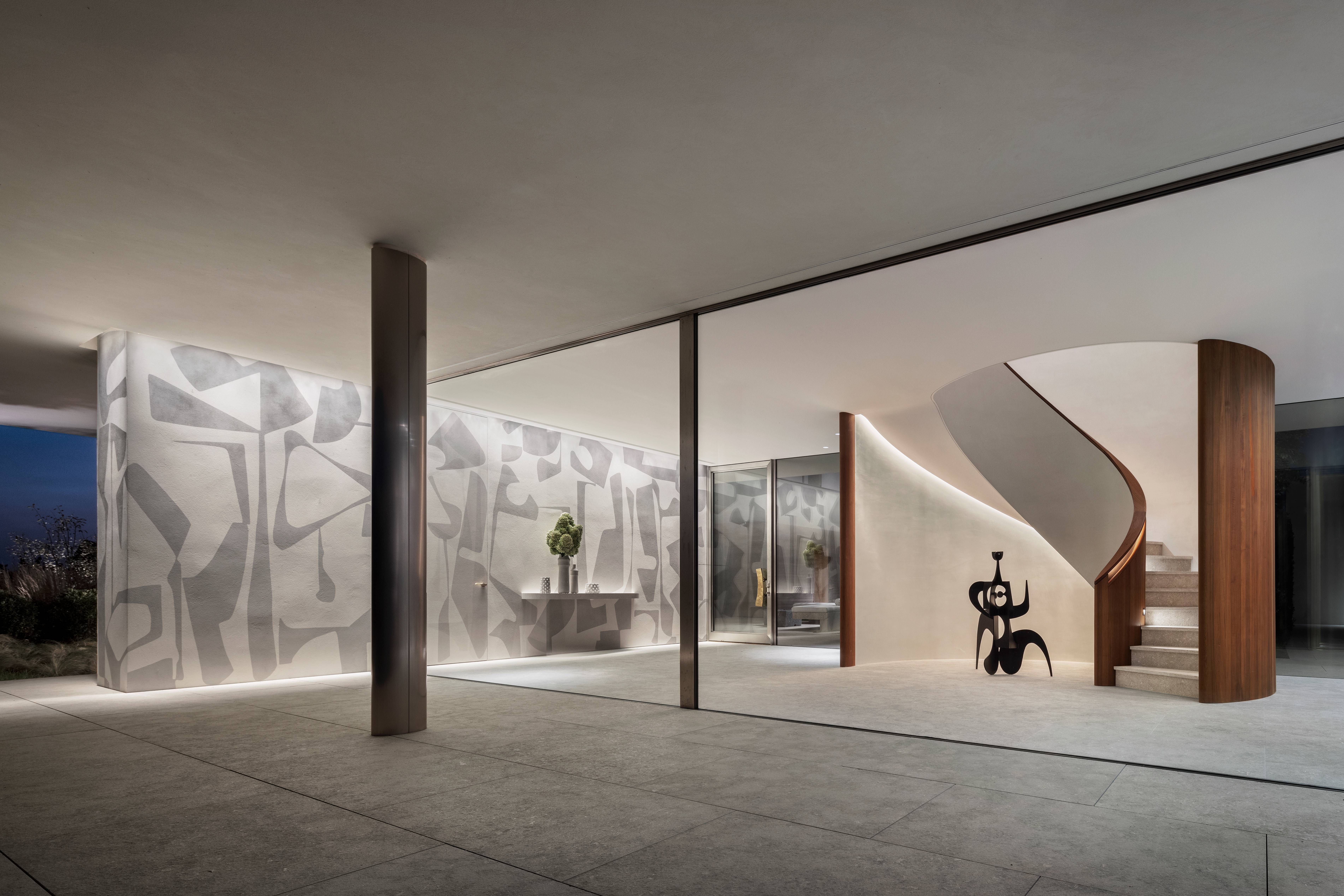 Contemporary Entry and Hall