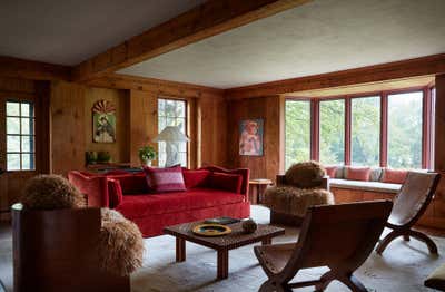  Arts and Crafts Country House Living Room. Connecticut Home by Studio Giancarlo Valle.