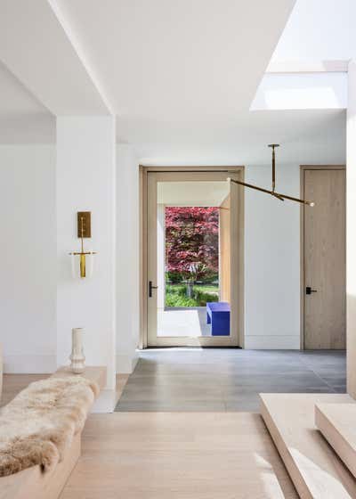  Mid-Century Modern Vacation Home Entry and Hall. Amagansett Lanes by Monica Fried Design.