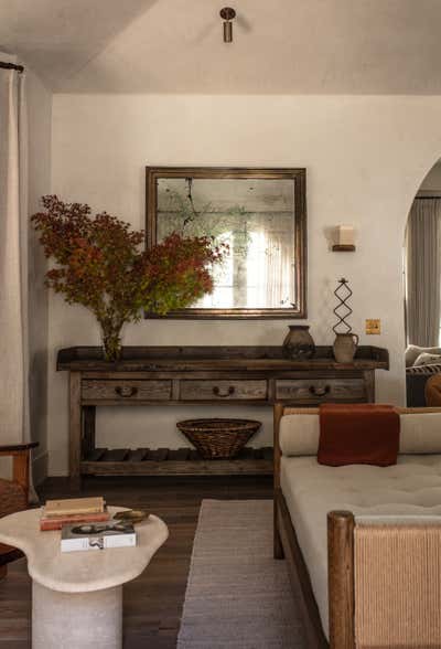  Traditional Living Room. Topanga Canyon Retreat by Studio Jake Arnold.