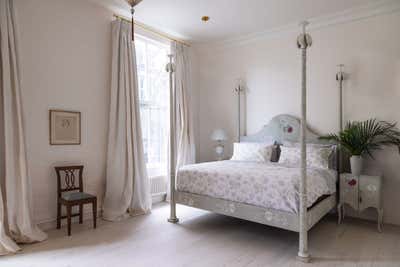  Traditional Apartment Bedroom. SoHo Loft by White Arrow.