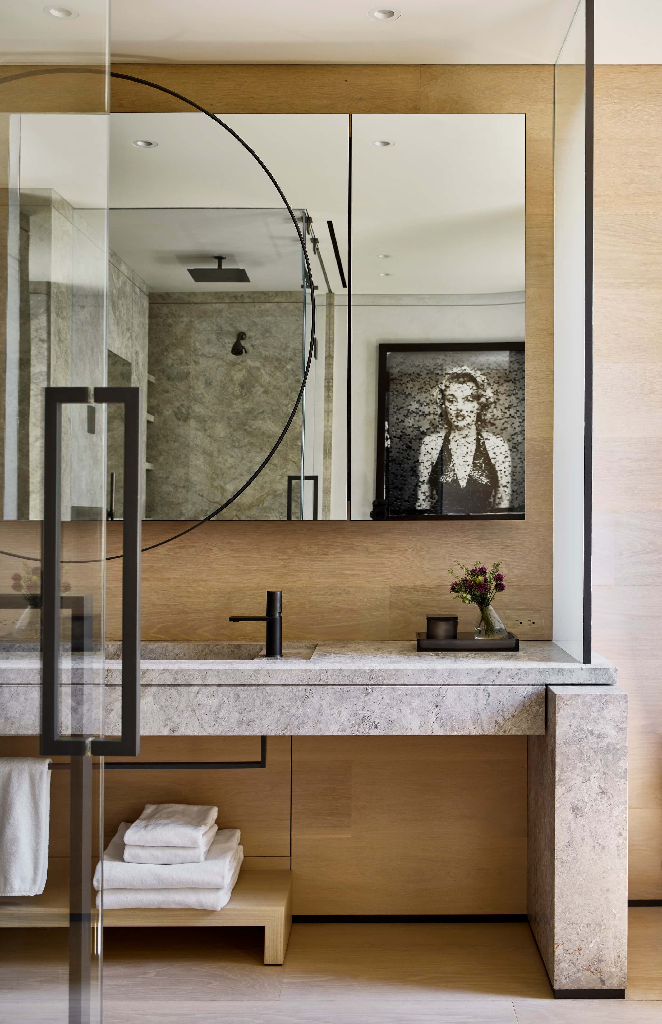 Modern Bathroom