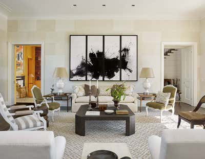  Family Home Living Room. Dallas Home by Tom Scheerer Inc..