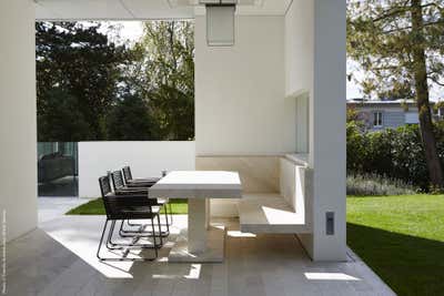  Contemporary Modern Family Home Exterior. Villa Vienna by Elliott Barnes Interiors.
