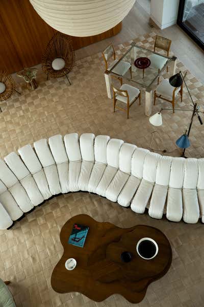 Modern Living Room. Beach House by Ashe Leandro.
