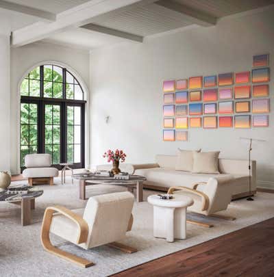  Organic Family Home Living Room. Tillinghast  by Tamara Magel.