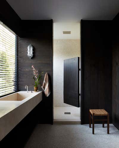 Mid-Century Modern Beach House Bathroom. Atlantic Beach Residence by Neal Beckstedt Studio.