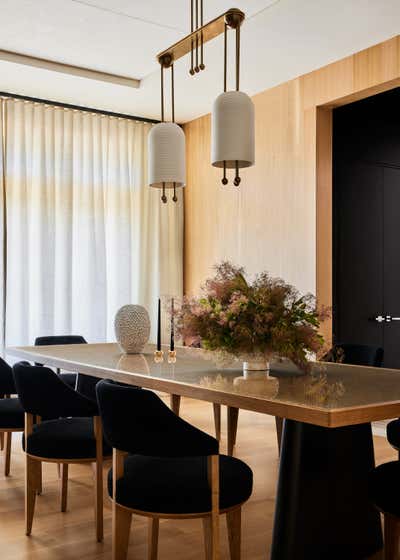  Mid-Century Modern Transitional Family Home Dining Room. Old Westbury  by Monica Fried Design.