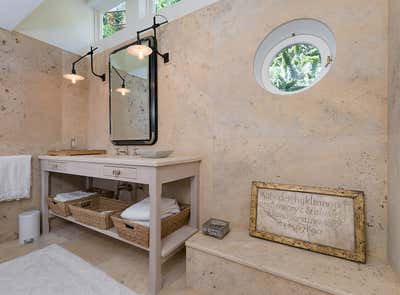  Mid-Century Modern Vacation Home Bathroom. COACH HOUSE by unHeim.