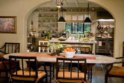  Beach Style Family Home Kitchen. It's Complicated by Hut-One Productions.
