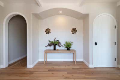  Minimalist Family Home Entry and Hall. West Coast Wellness by Sarah Barnard Design.