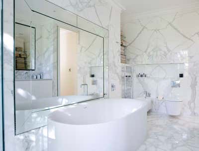 Modern Bathroom. Modern House by Alison Henry Design.
