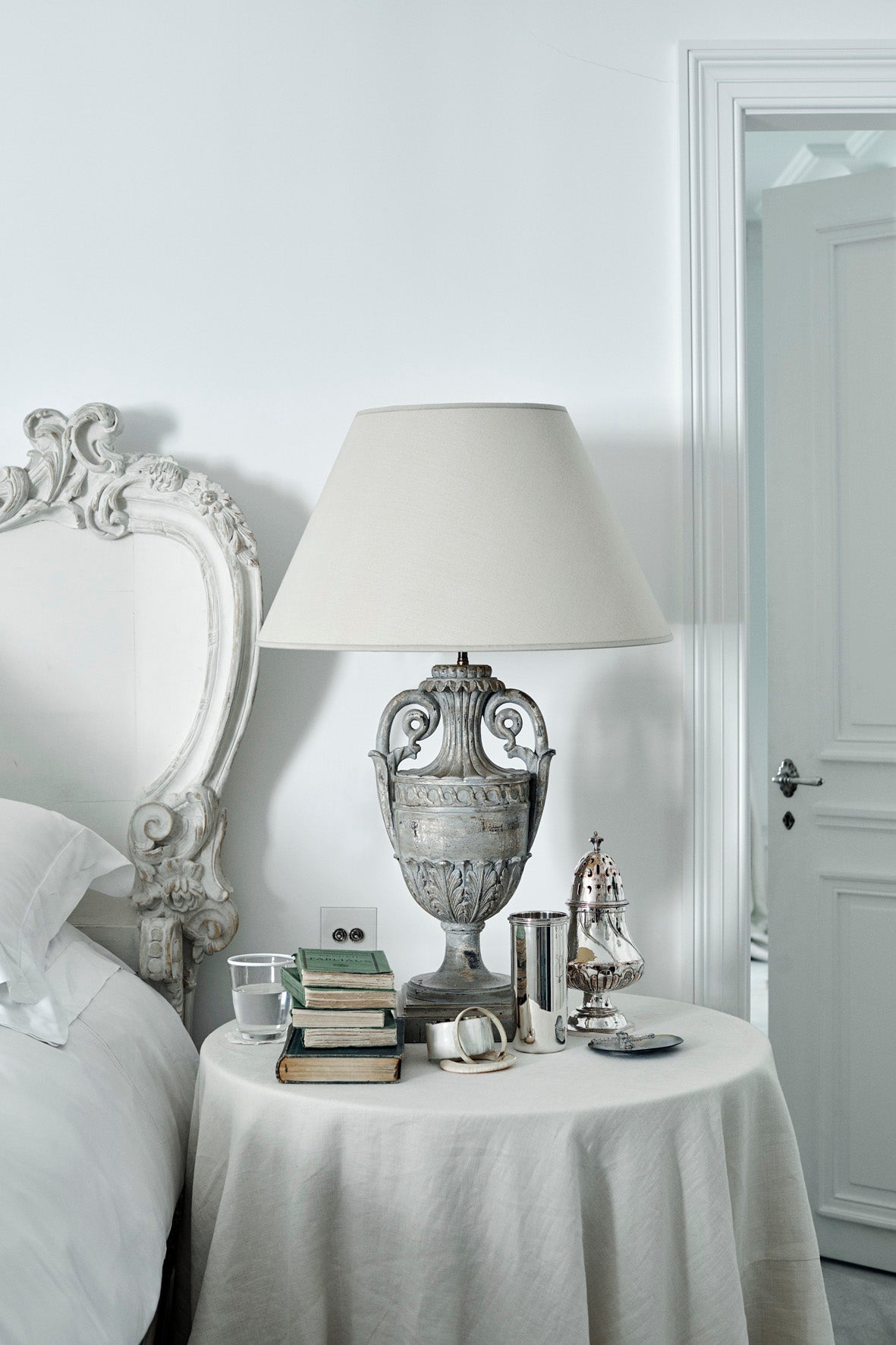 Contemporary Bedroom