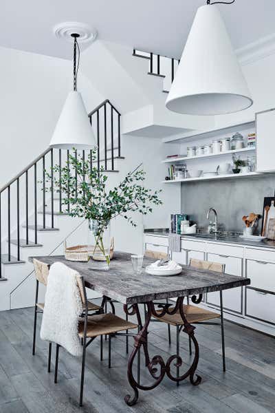 Contemporary Kitchen. Belgravia Mews by Alison Henry Design.