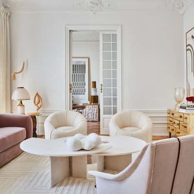  Contemporary Living Room. Almagro by Beatriz Silveira.