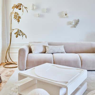  Contemporary Art Deco Family Home Living Room. Almagro by Beatriz Silveira.