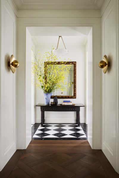  Contemporary Entry and Hall. California Residence by Ohara Davies Gaetano Interiors.