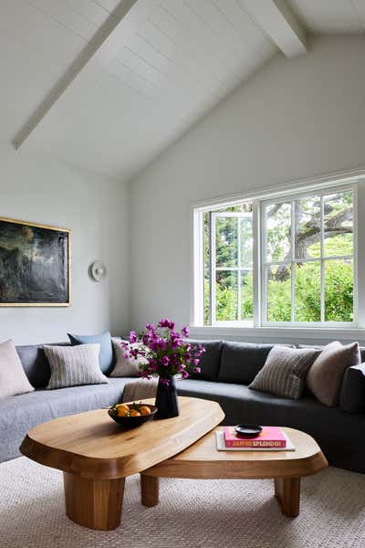  Contemporary Mid-Century Modern Living Room. California Residence by Ohara Davies Gaetano Interiors.