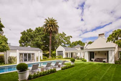  Contemporary Family Home Patio and Deck. California Residence by Ohara Davies Gaetano Interiors.