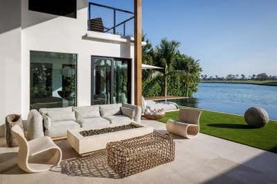  Modern Family Home Patio and Deck. Miami Home by DUETT INTERIORS.