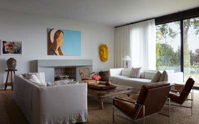  Beach House Living Room. Atlantic Beach Residence by Neal Beckstedt Studio.