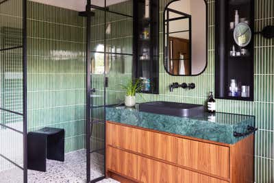  Mid-Century Modern Country House Bathroom. Berkshire Country Home by Spinocchia Freund.