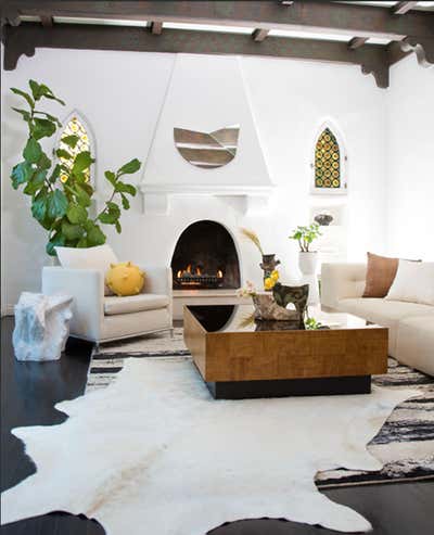  Contemporary Family Home Living Room. Los Angeles Cottage  by Kim Colwell Design.