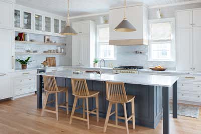  Coastal Beach Style Family Home Kitchen. Autumn Hall Beachside by Storie Collective.