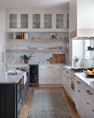  Minimalist Family Home Kitchen. Autumn Hall Beachside by Storie Collective.