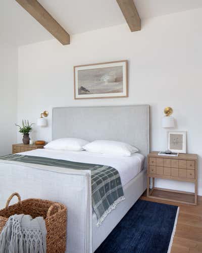  Coastal Contemporary Family Home Bedroom. Autumn Hall Beachside by Storie Collective.