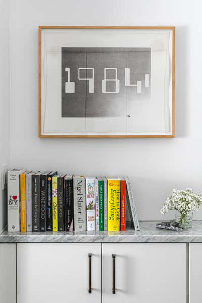  Apartment Dining Room. West Village Apartment by Hyphen & Co..