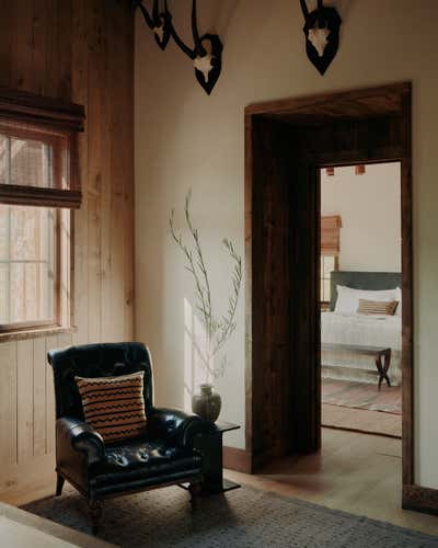  Western Country House Bedroom. Cabin by Clive Lonstein.