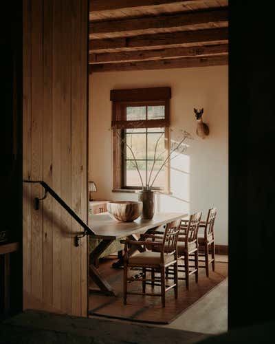  Western Country House Dining Room. Cabin by Clive Lonstein.