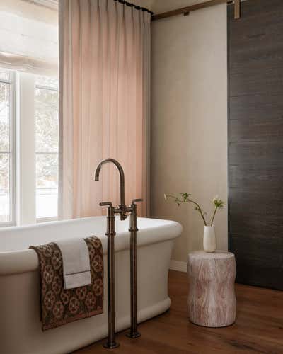  Modern Vacation Home Bathroom. Aspen Residence by Clive Lonstein.