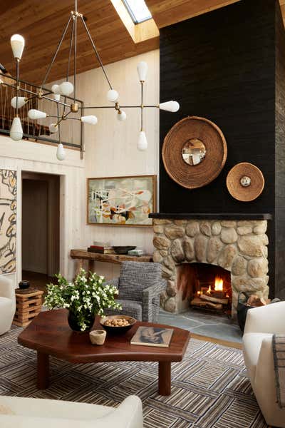  Vacation Home Living Room. Mountain Chalet by Ohara Davies Gaetano Interiors.