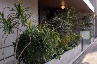  Modern Minimalist Hotel Exterior. RAKURO KYOTO by THE  SHAREHOTELS by HIROYUKI TANAKA ARCHITECTS.