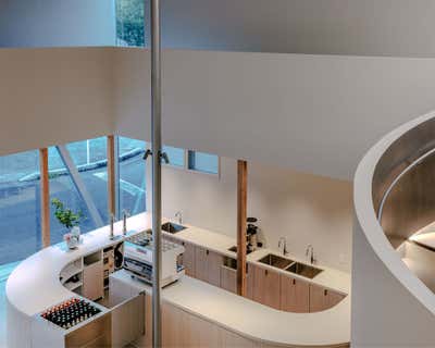  Minimalist Open Plan. TAKE BAKERY  AND  CAFE by HIROYUKI TANAKA ARCHITECTS.