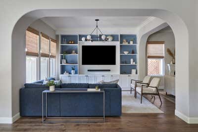  Modern Coastal Living Room. Encinitas by Hyphen & Co..