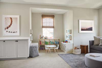  Modern Coastal Family Home Children's Room. Encinitas by Hyphen & Co..