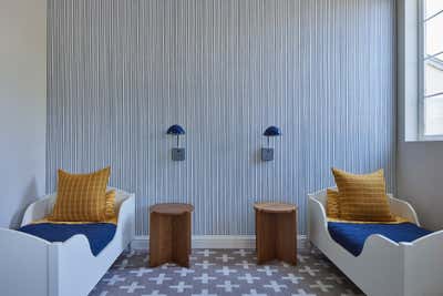  Modern Family Home Children's Room. Encinitas by Hyphen & Co..