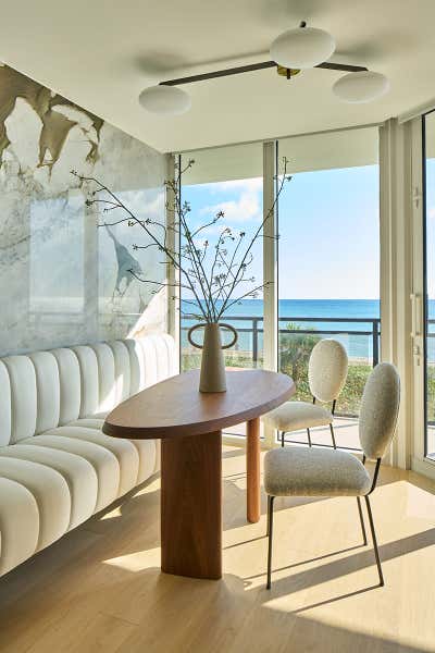 Contemporary Dining Room. Palm Beach  by Vanessa Rome Interiors.